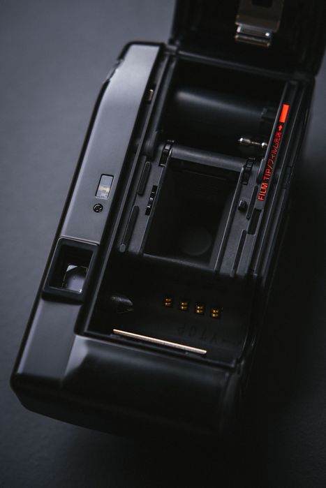 Nikon AF3 film Point and Shoot camera