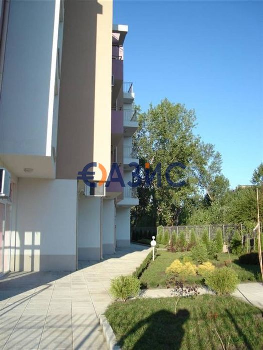 Продава се Двустаен апартамент в к.к. Слънчев бряг - 53 кв.м за 1312 €/кв.м - Снимка #13