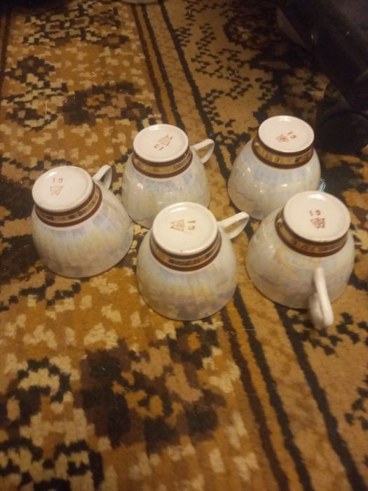 Чинни идишлар сотилади