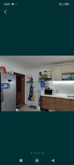 Продам кухонный гарнитур с индукционной плитой.