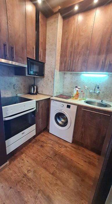 Дава се под наем Двустаен апартамент в София, Люлин 7 - 60 кв.м за 400 € - Снимка #1