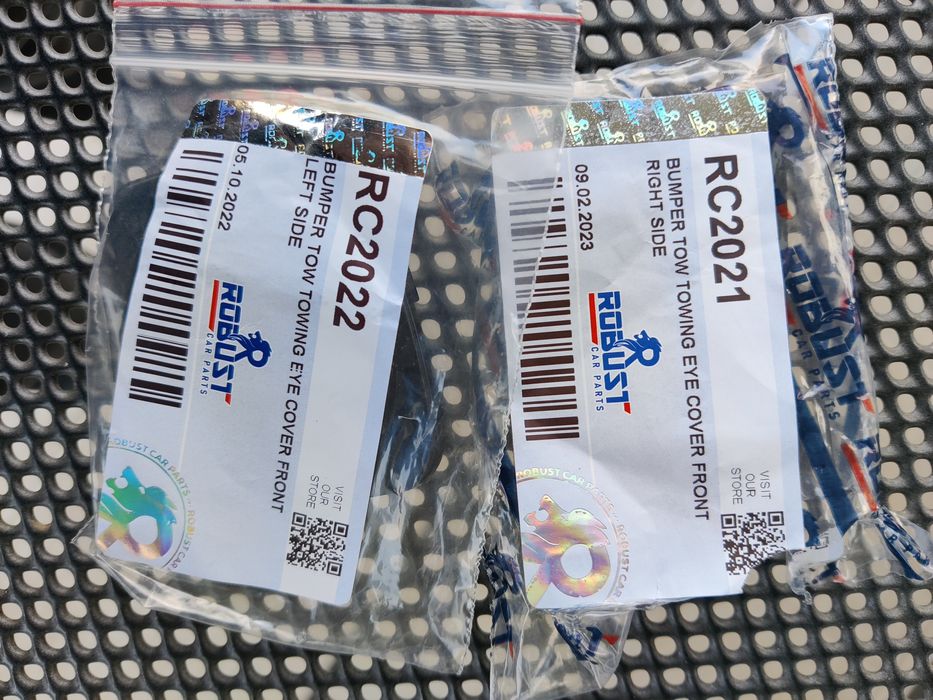 Форд кънект 2006 - 2009 капачки броня