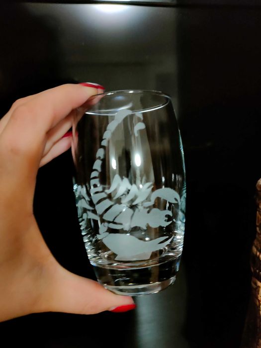 Гравирани чаши по поръчка