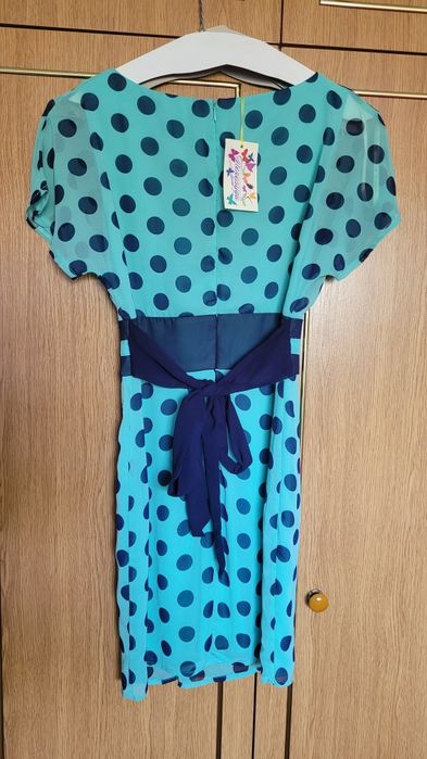 Рокля - размер 36