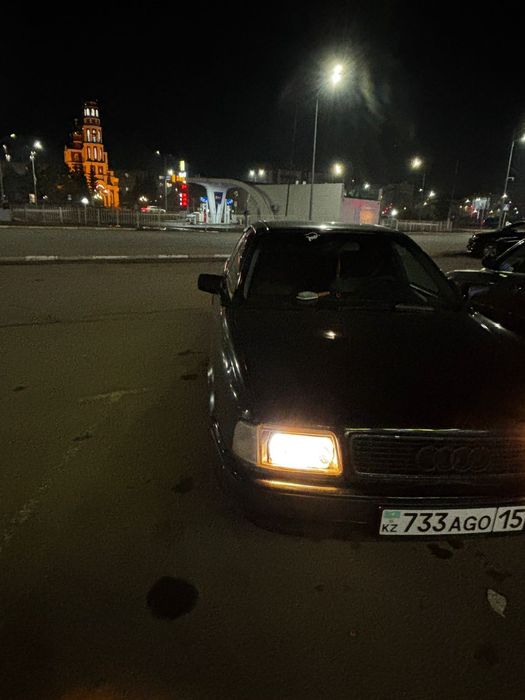 Продам Ауди 80 Б4 2 литра моно