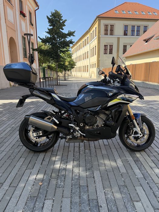 Motocicleta BMW S1000XR