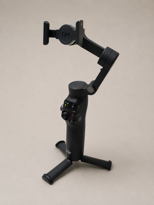 DJI Osmo Mobile 8