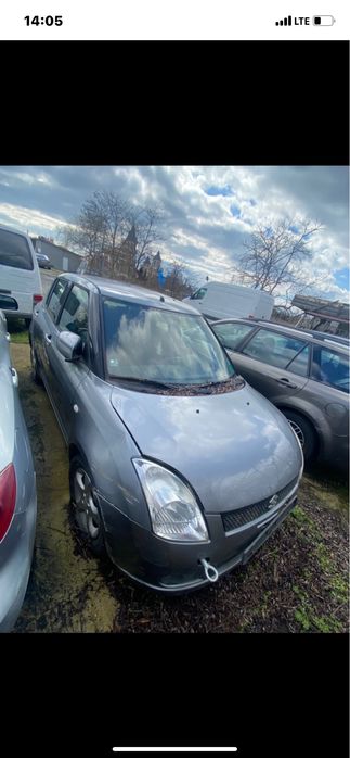 Suzuki Swift на части