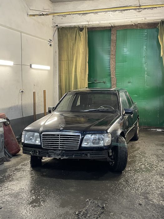 Мерседес е200 продам