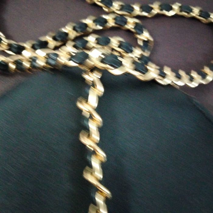 gentuță neagră nouă