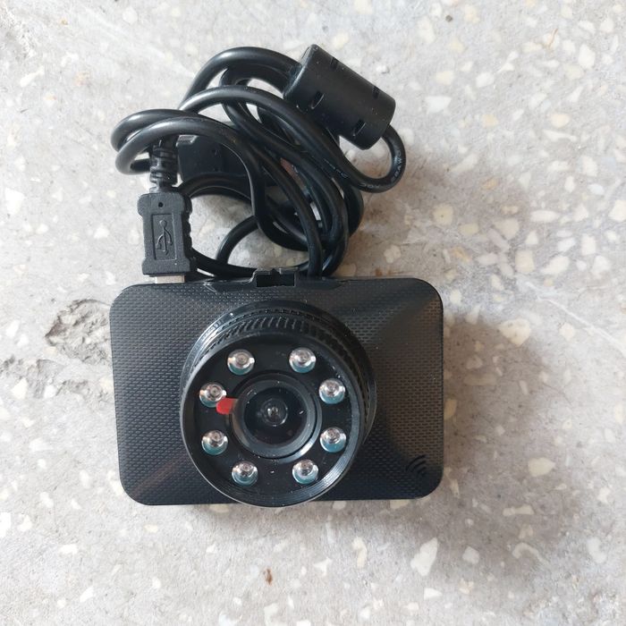 Cameră auto BENQ+ Două lămpi de zi 900 lumeni foarte luminoase