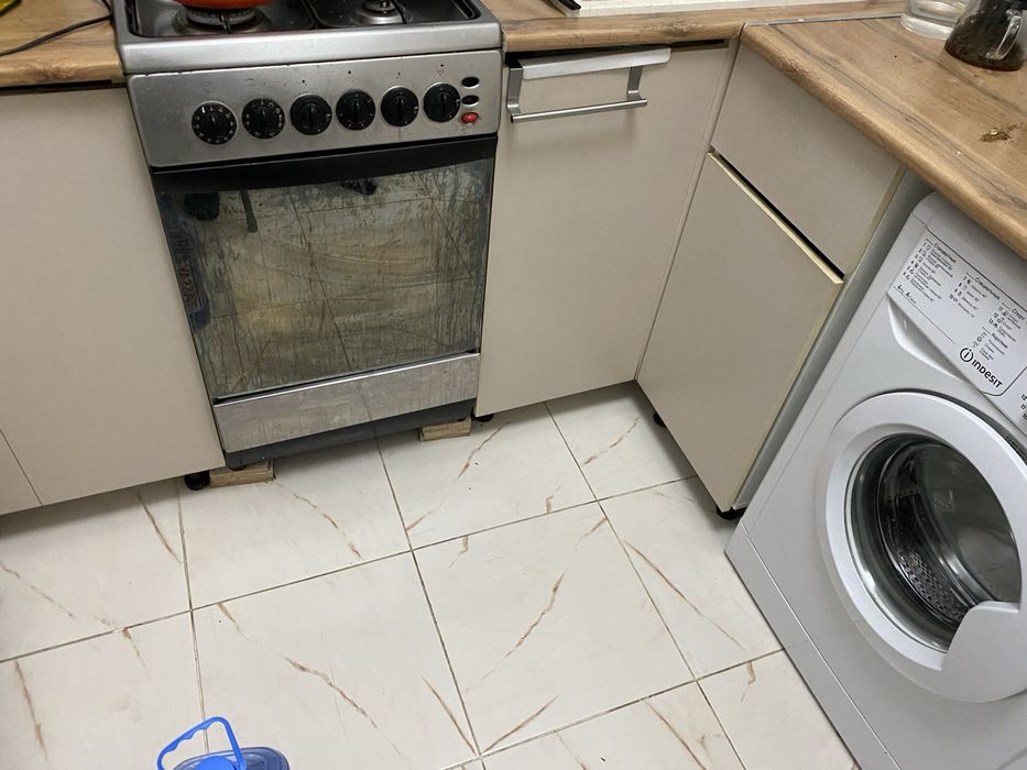 Кухонный гарнитур