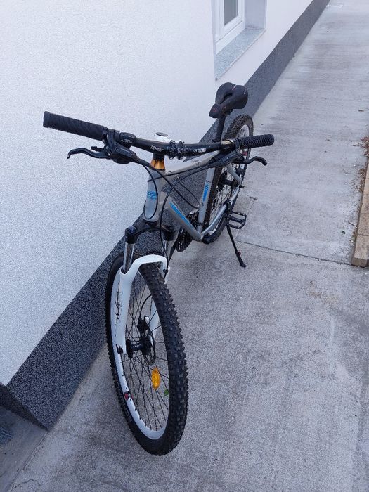 Bicicletă mountain bike pe 29" mărimea L