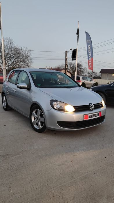 Golf 1.6 benzina mpi ,Navi Garanție
