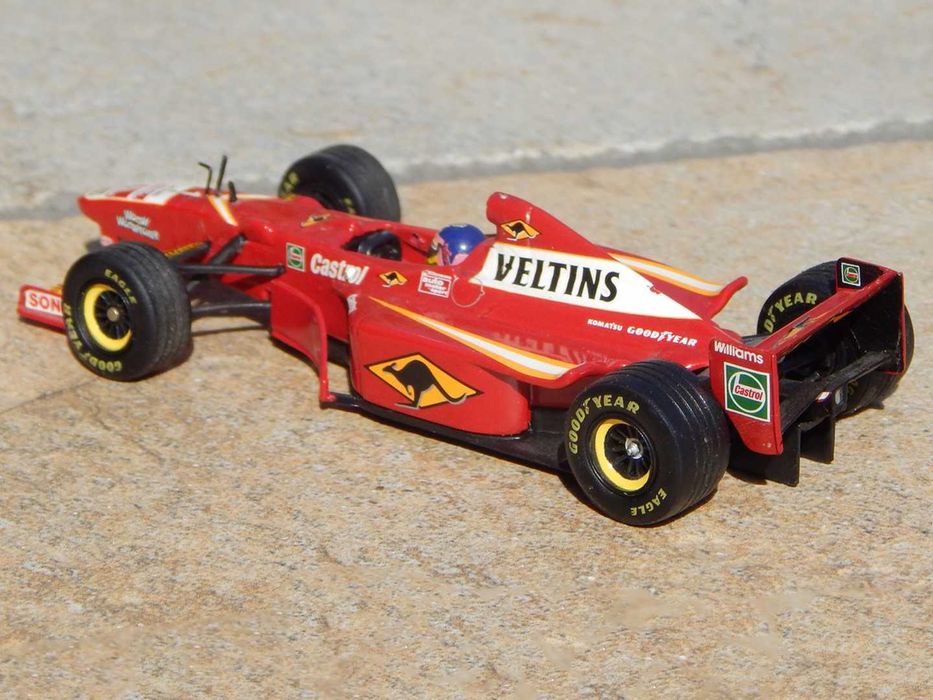 Macheta Formula 1 Williams Mecachrome 1998 J Villeneuve Minichamps
