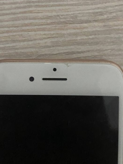 Iphone 8.