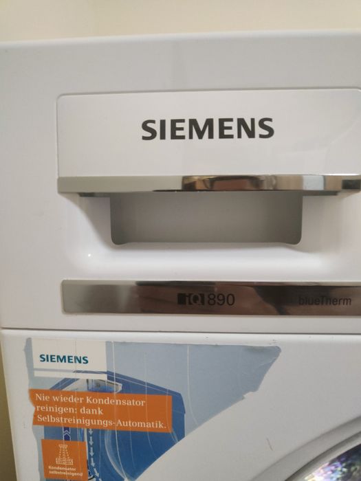 Сушилня с термопомпа SIEMENS iQ800