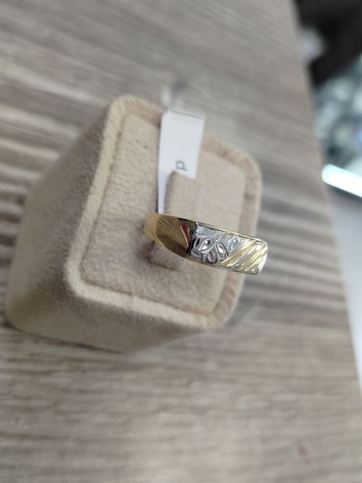 НОВИ Златни пръстени 14К