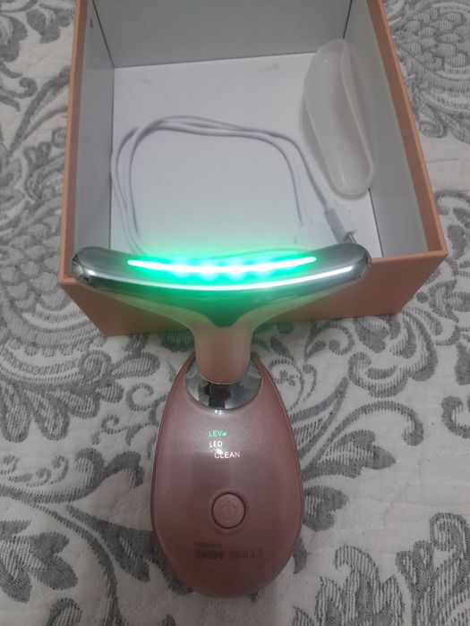 Массажёр для лица