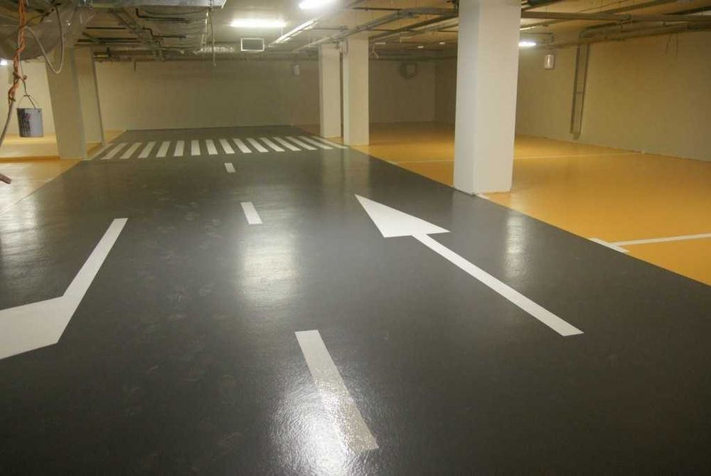 Краска высоко адгезионная универсальная водная эмаль Италия