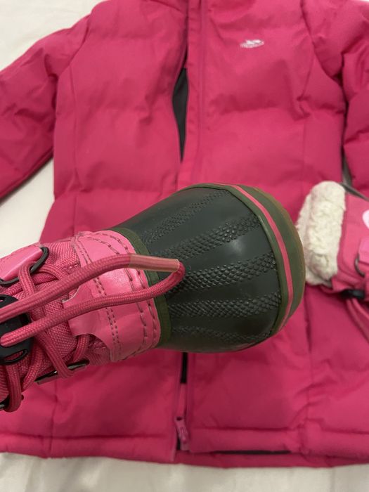 Лот зимно яке Trespass 98-104 + обувки Sorel 25 номер