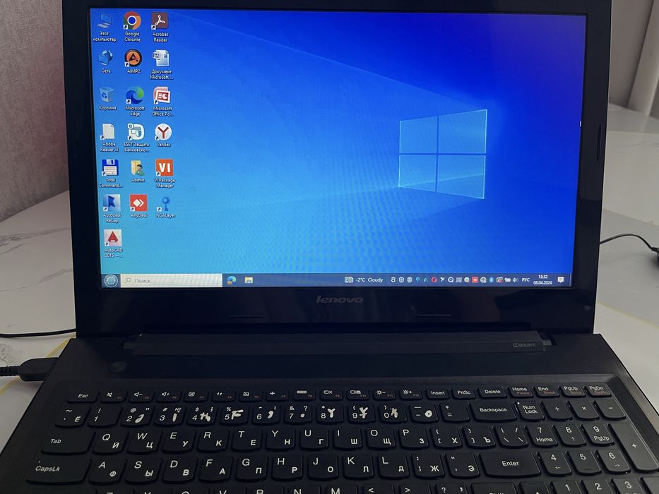 Ноутбук. Lenovo.