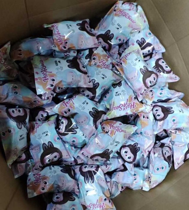 ПРОМОЦИЯ LaBubu, магическо плюшено създание. LaBubu ИЗНЕНАДА