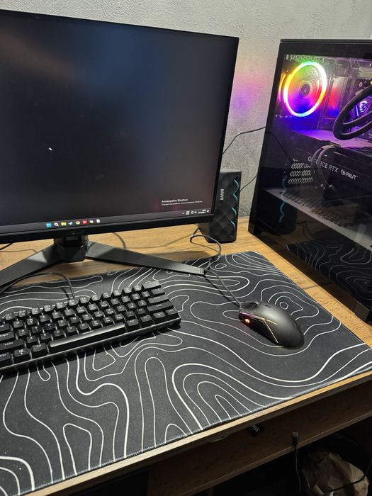 Мощен Gaming Setup
