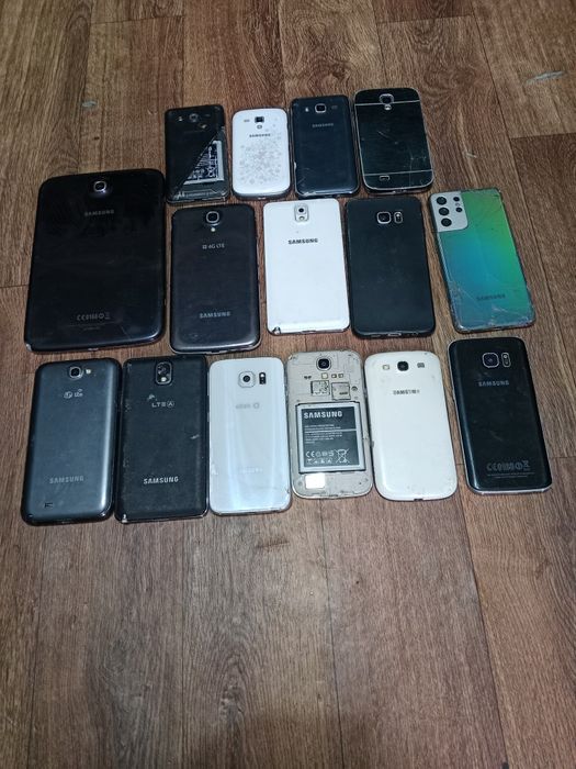 Срочно телефоны продаются