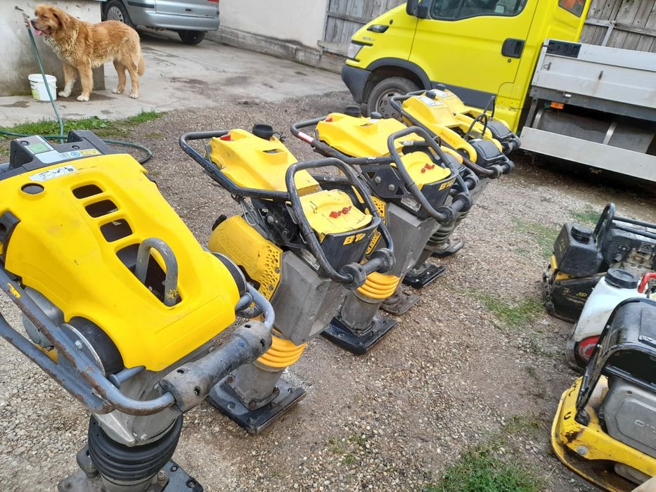 Motosapa vibrator beton Dezumidificator Picamer ghilotina Placa compac