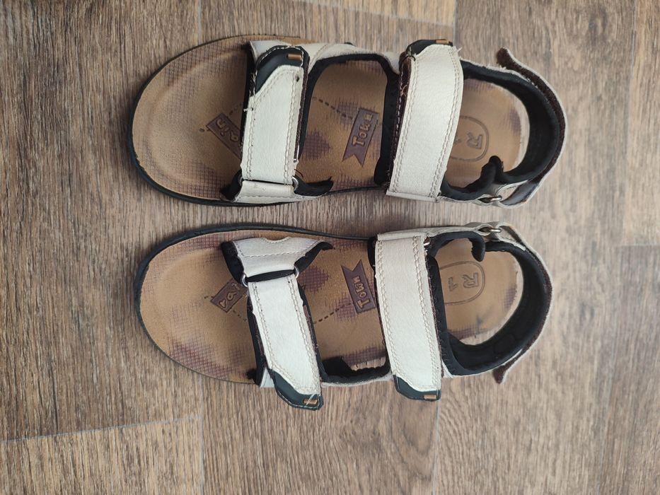 Продам летнюю обувь