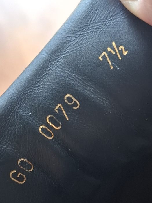 LOUIS VUITTON мъжки обувки 41 номер.