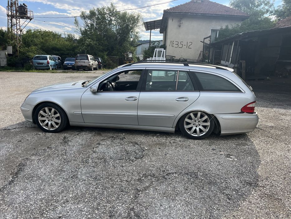 Mercedes E250 на части!
