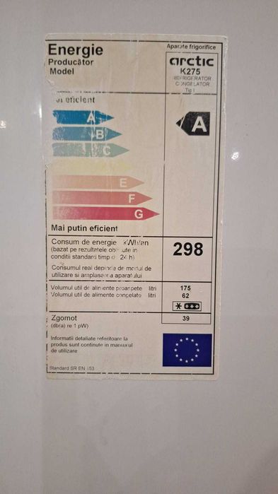 Vand Frigider Arctic K275 folosit dar in stare buna de functionare