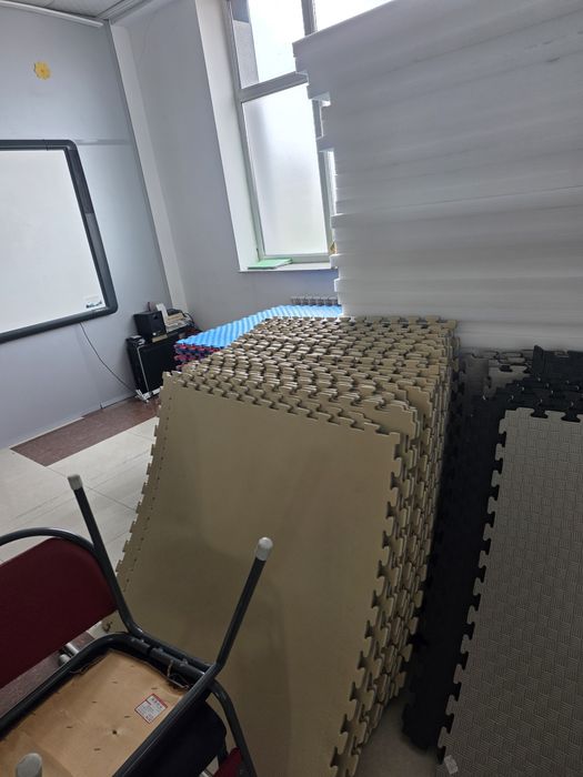 Срочно продам очень много мебели