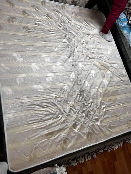 матрас, почти новый