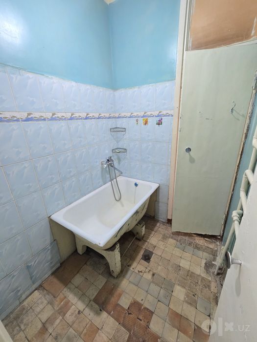 Феруза продаётся квартира 1/2/4