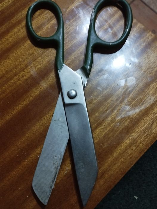 Про ножницы портные