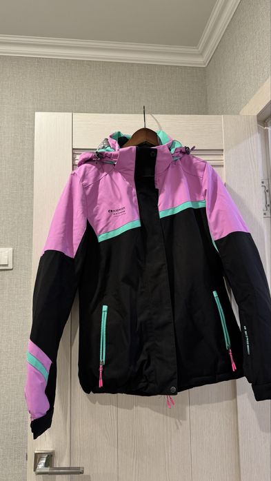 Куртка от лыжного костюма