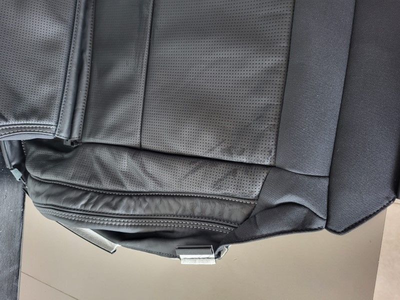 Husa scaun piele perforata cu ventilatie si incalzire NOU VOLVO XC60 32248471