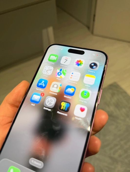 iPhone 16 plus 128GB 
Battery health 98%