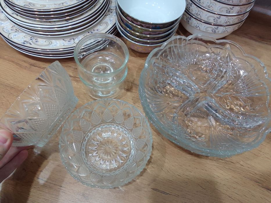 Сервиз на 4 персона