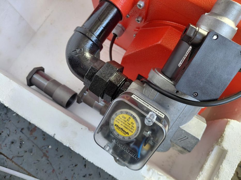 Продам газовую горелку