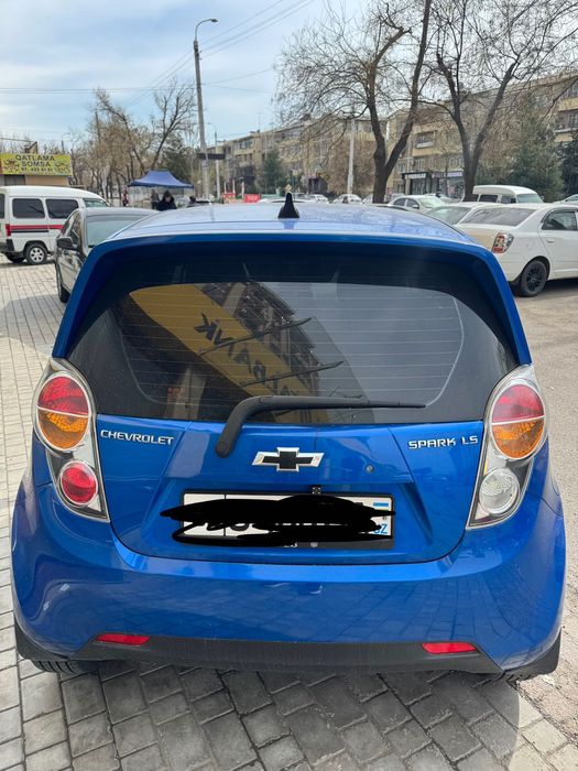 Chevrolet Spark sotiladi srochno