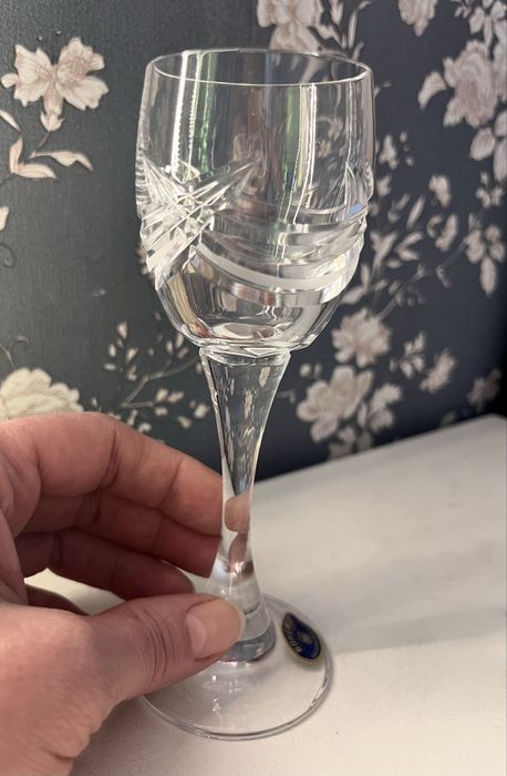 Продам набор рюмок 6 шт