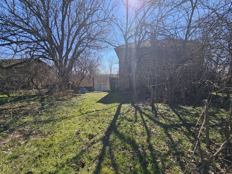 Къща село Патреш