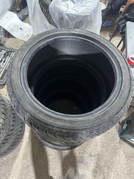 Шины зимние 235/45/18