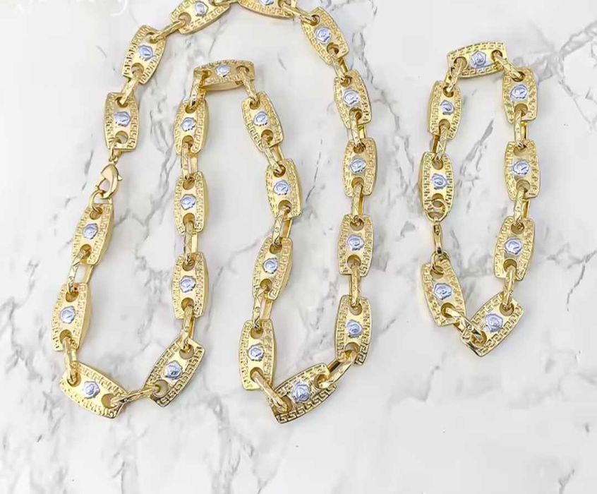 Позлатени бижута златна баня