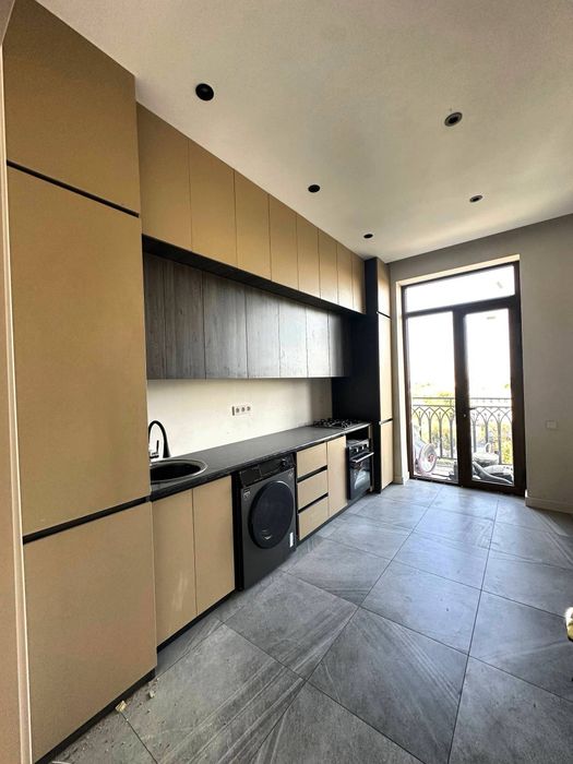 СРОЧНО!НОВОСТРОЙКА 3/8/10 ор.р метро НОВЗА  в прокурором доме Чиланзар