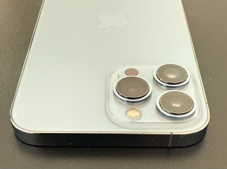 iPhone 13 Pro Max (256GB) Sierra Blue, 100% battery